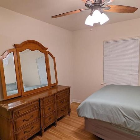 Amazing 2Br Home - Steps To Unm North Campus Альбукерке Экстерьер фото